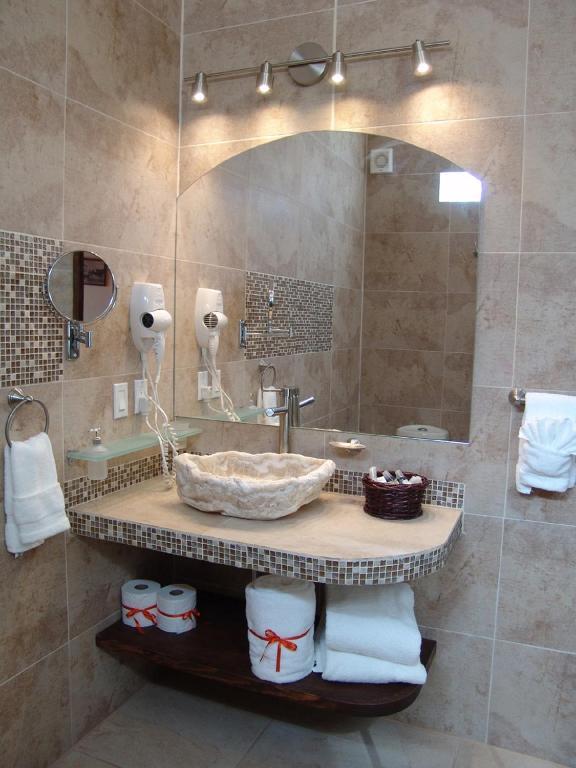 Casa Del Tio Hotel Boutique ซานมิเกล เด อาเญนเด ห้อง รูปภาพ Bathroom