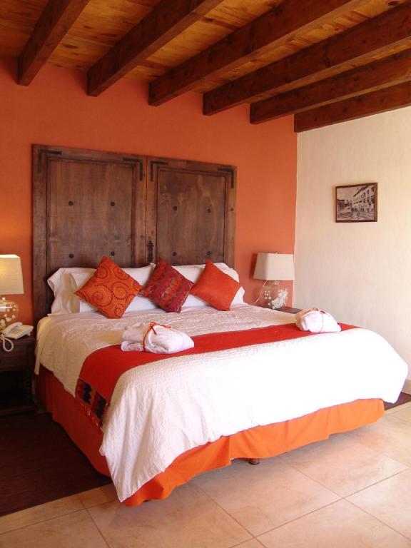 Casa Del Tio Hotel Boutique ซานมิเกล เด อาเญนเด ห้อง รูปภาพ A bedroom at Hotel San Cristóbal