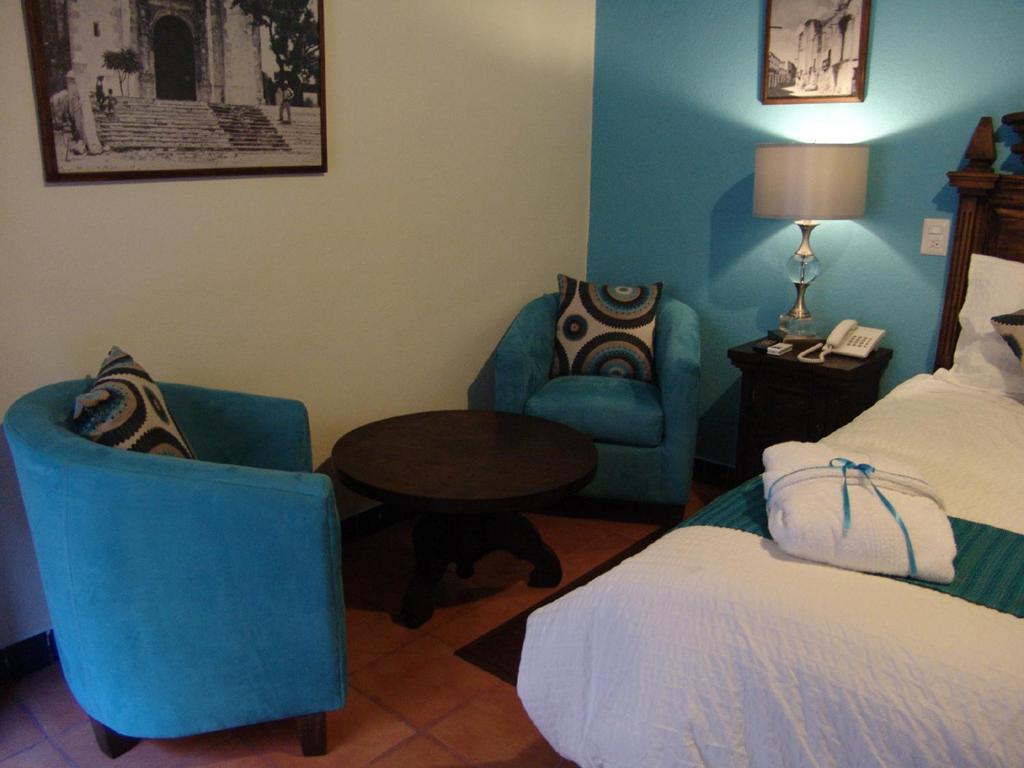 Casa Del Tio Hotel Boutique ซานมิเกล เด อาเญนเด ห้อง รูปภาพ A room at the hotel